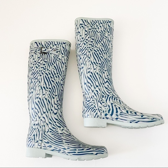 Hunter turquoise printed size 7 rain boots - Picture 1 of 11